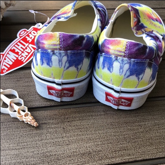 🌴🔆VANS- TIE DYE SLIP ON’S🔆🌴 - Picture 8 of 9